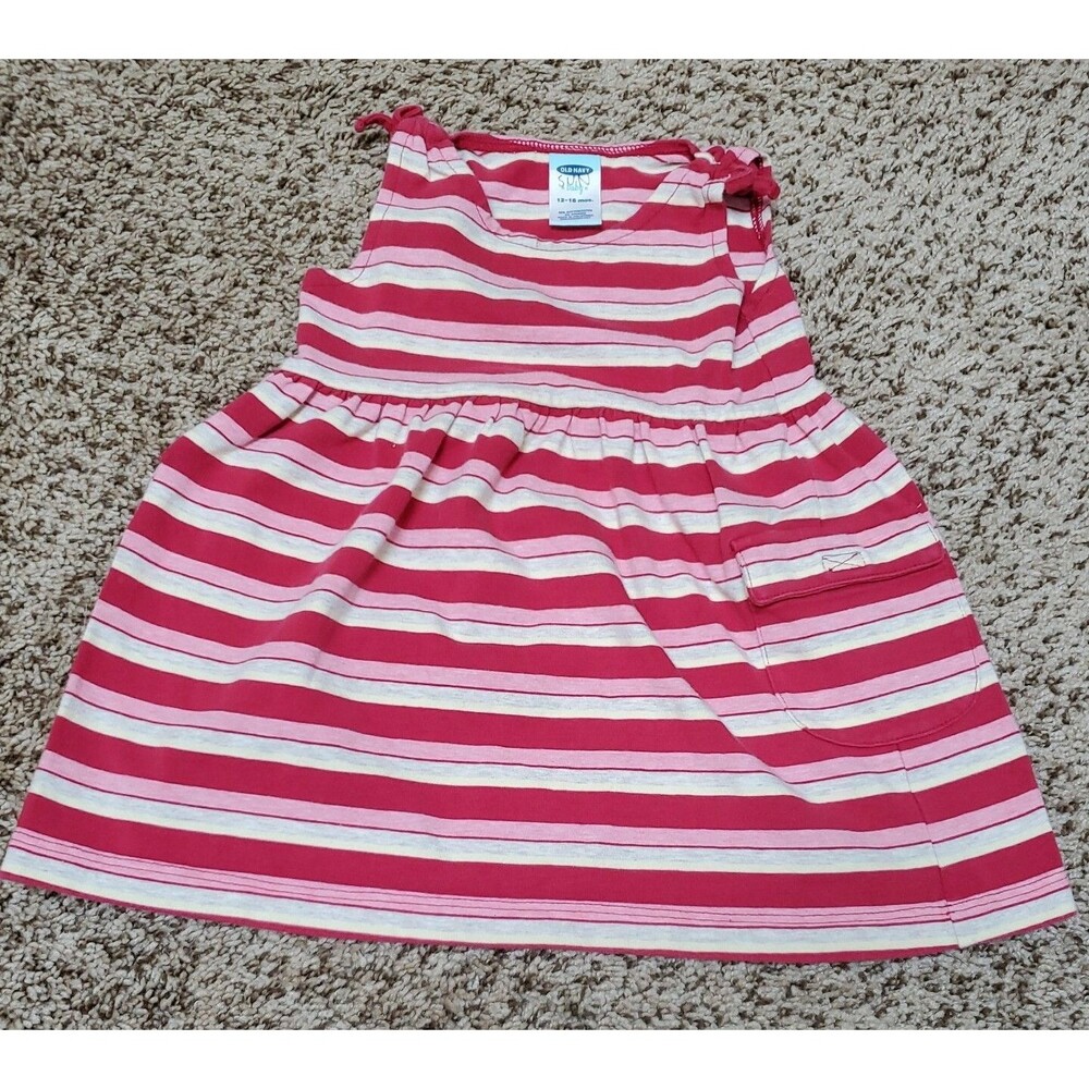 Girl's Old Navy 12-18 months striped summer dress
